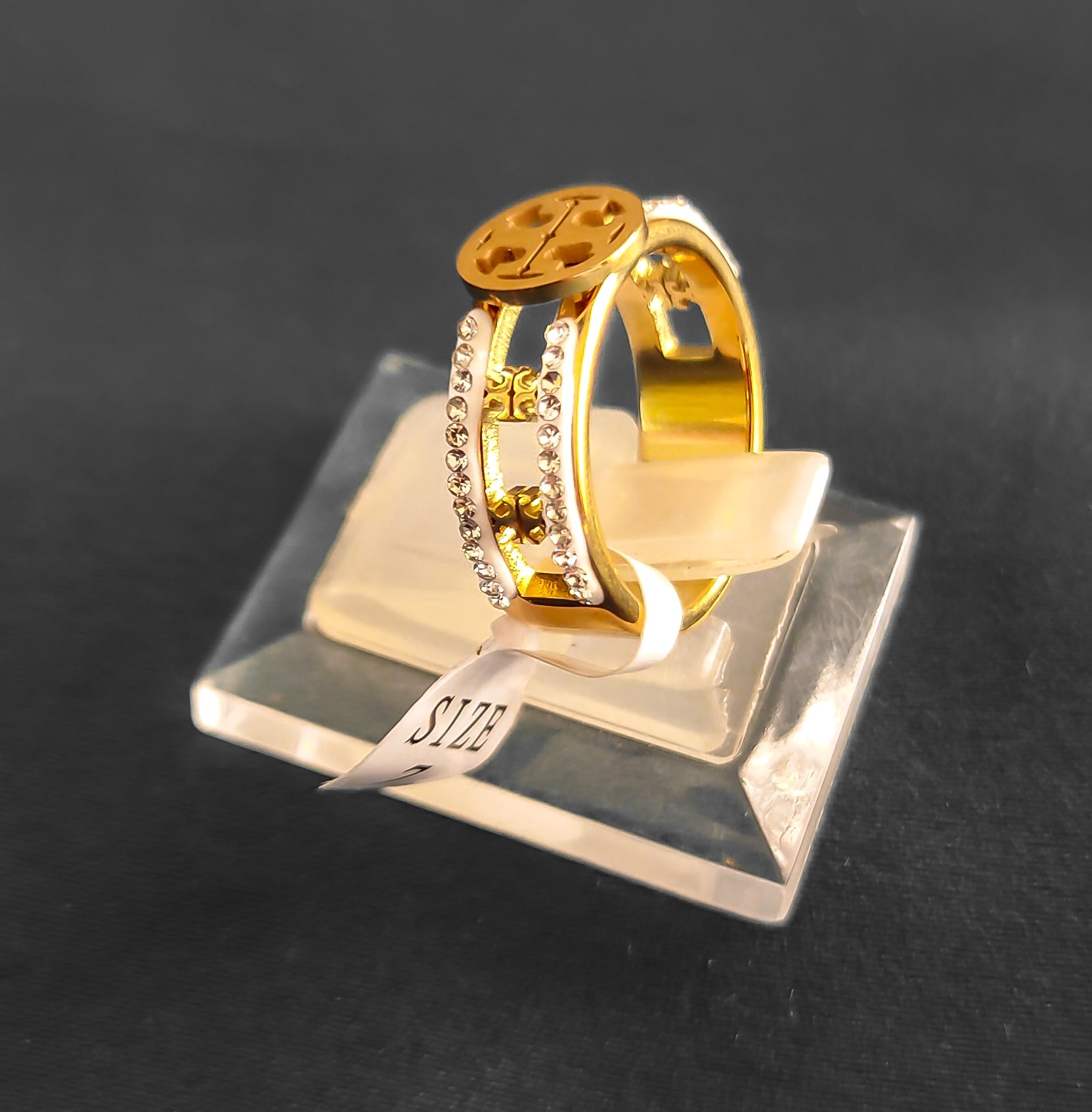 Ring